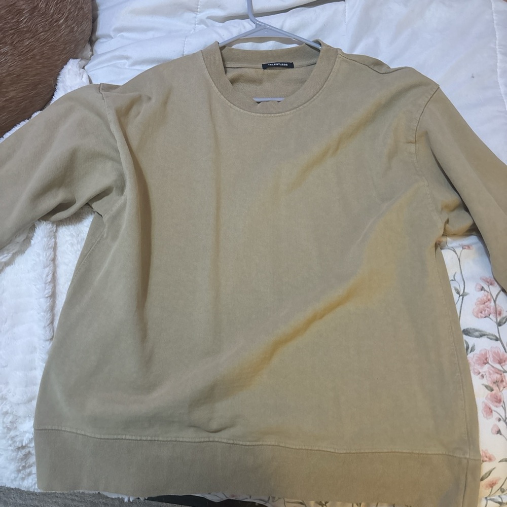 talentless sweatshirt never worn